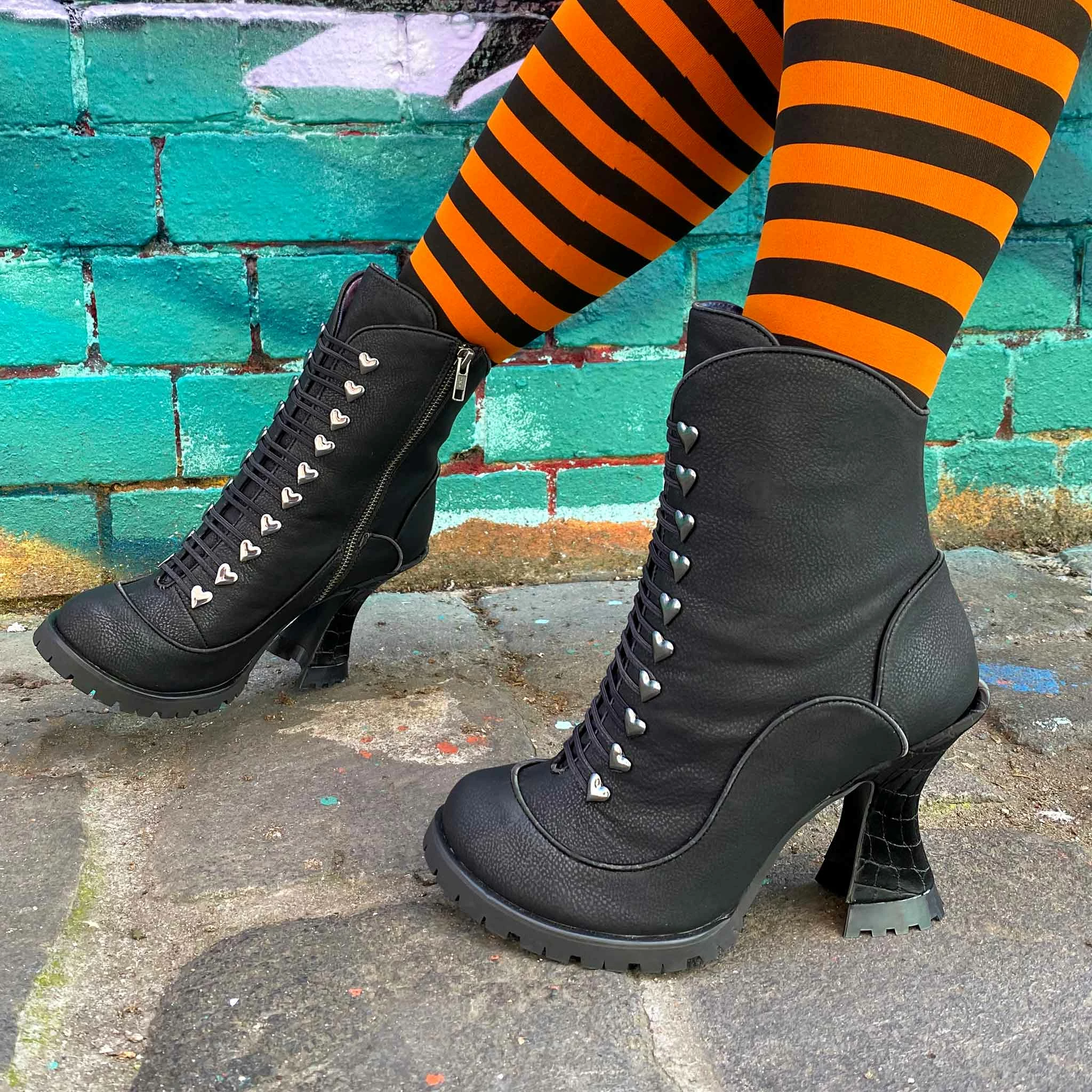 IRREGULAR CHOICE Grand Adventure 7 IRREGULAR CHOICE Grand Adventure - Image 7