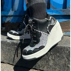 IRREGULAR CHOICE Big Leagues -IRREGULAR CHOICE Shop 4679 03B big leagues 1 b01bf9b5 a415 4177 895c 0ca16aeb9565